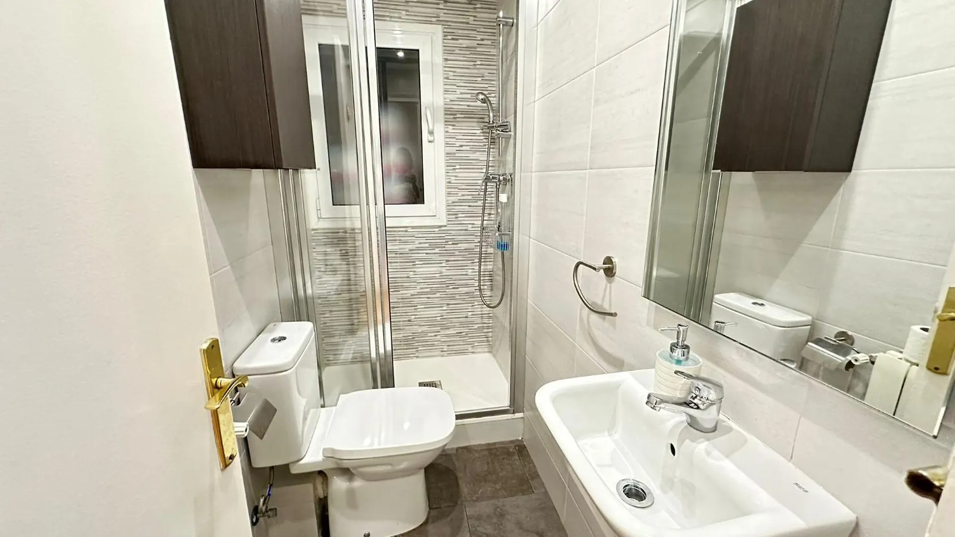 Rooms Aragon Barcelona 0*,