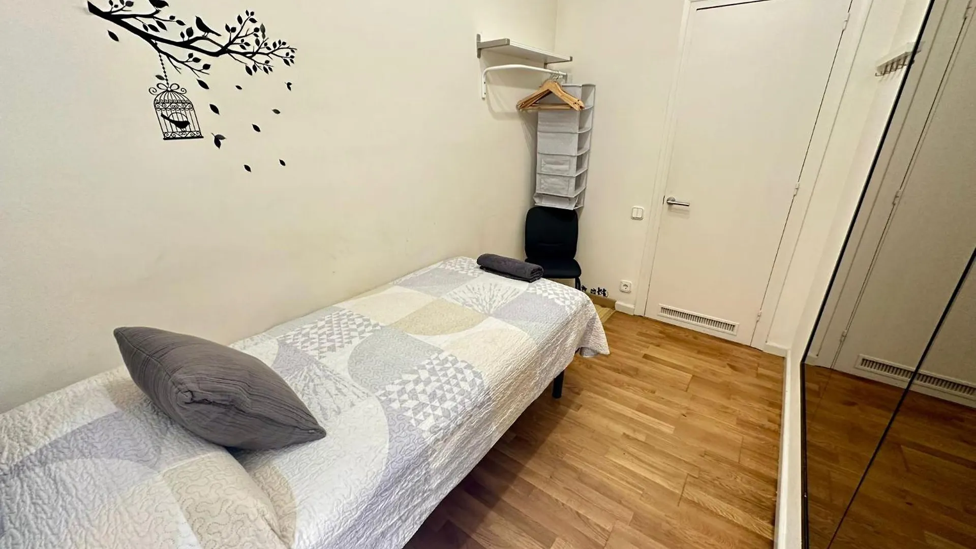 Rooms Aragon Barcelona Bed & Breakfast